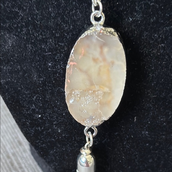 Natural stone signed JL Silver Necklace with Tassel - Picture 3 of 7